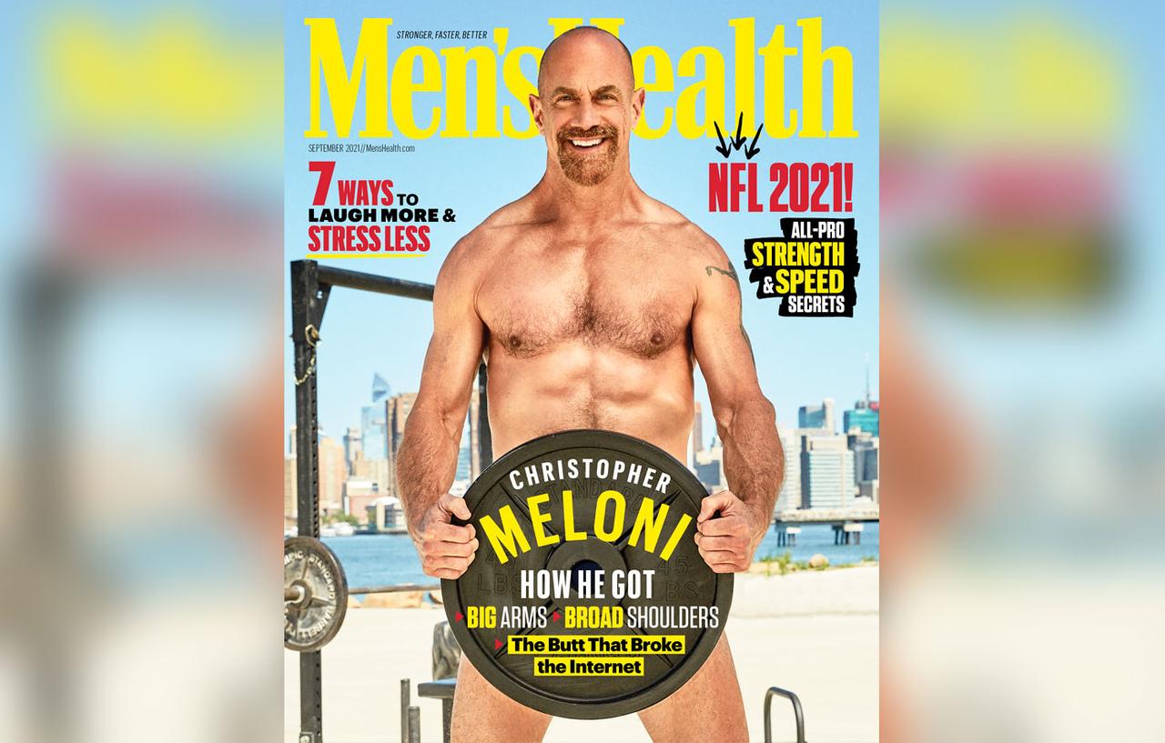 Christopher Meloni Strips Down Flaunts Enviable Abs Photos