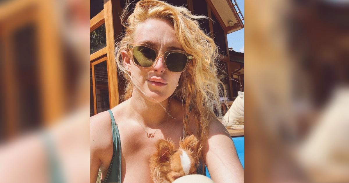 Rumer Willis Flaunts Her Cans In Sexy Bikini After Louetta Birth