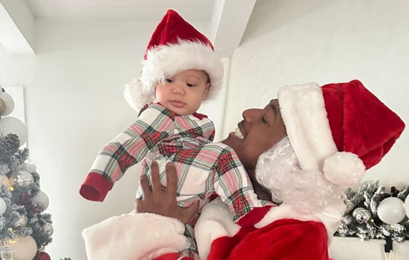 Nick Cannon Bre Tiesi Their Son Legendary Take Christmas Photos