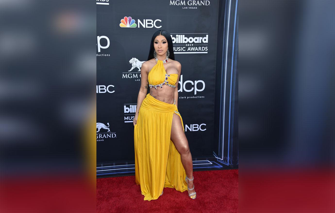 Cardi B Posts Nude Video Backstage During The Billboard Music Awards