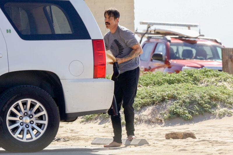 Anthony Kiedis Strips Down After Surf Session