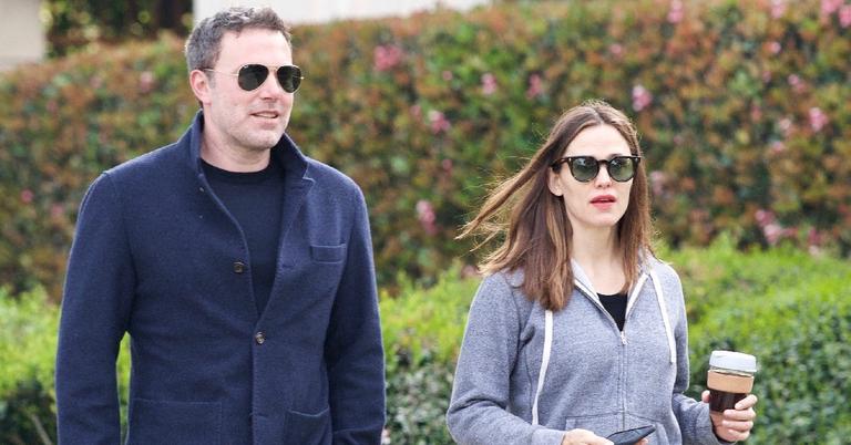 Jennifer Garner Feels Obligated To Police Ben Affleck S Behavior