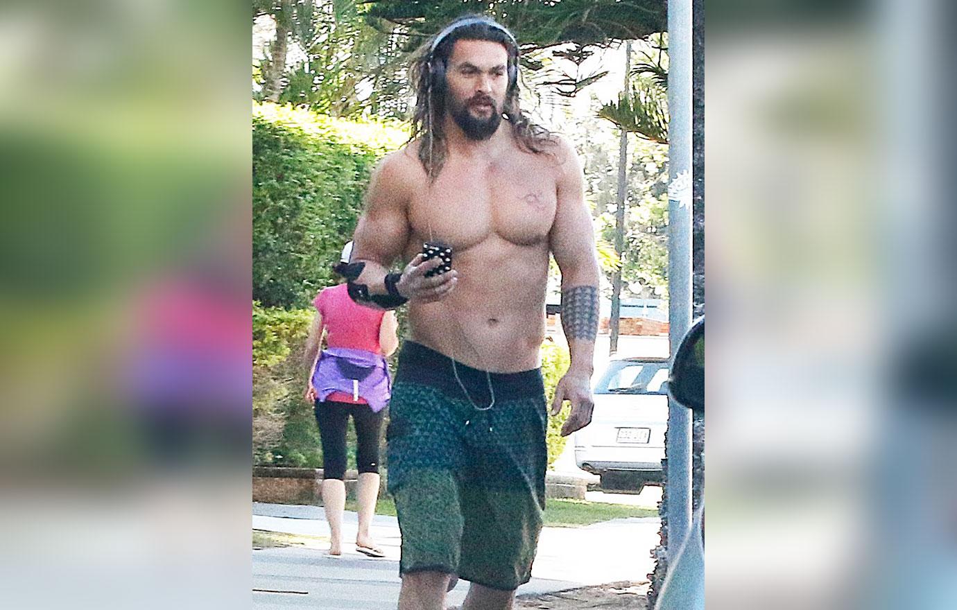 Jason Momoa Strips Down On Kimmel See Actor S Sexiest Shirtless Snaps