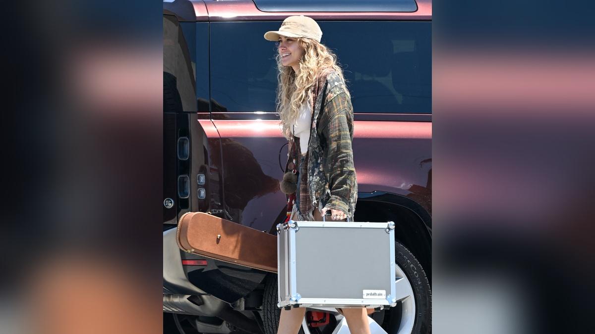 image of The court also allowed Paris Jackson to seek reimbursement for legal fees.