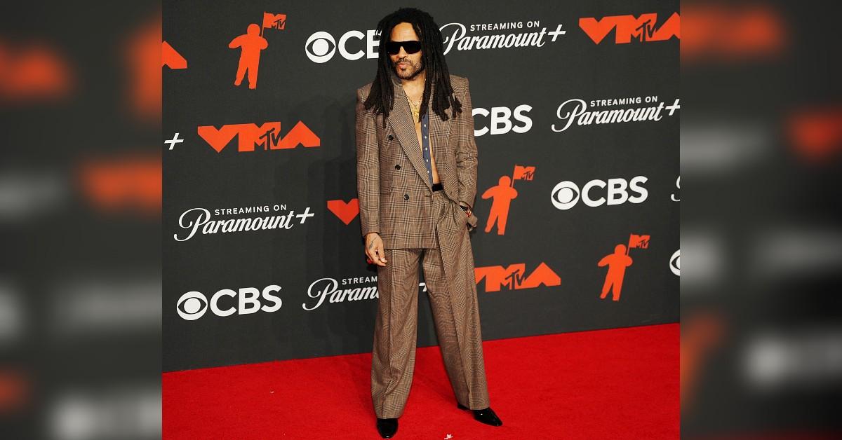 Image of Lenny Kravitz was ready for fall in a plaid blazer and matching pants.