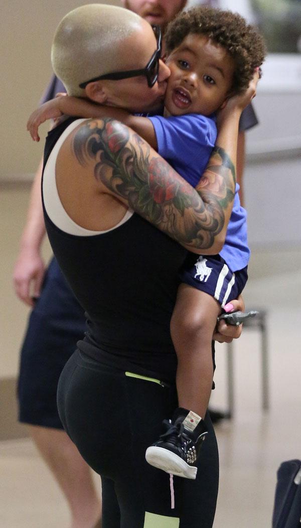 Amber rose sebastian lax2