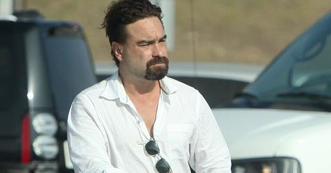 Johnny galecki grocery shopping malibu california pics