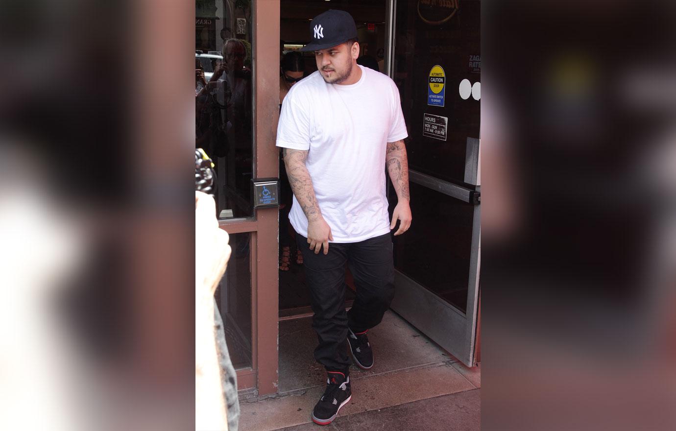 Rob Kardashian White T-Shirt Weight