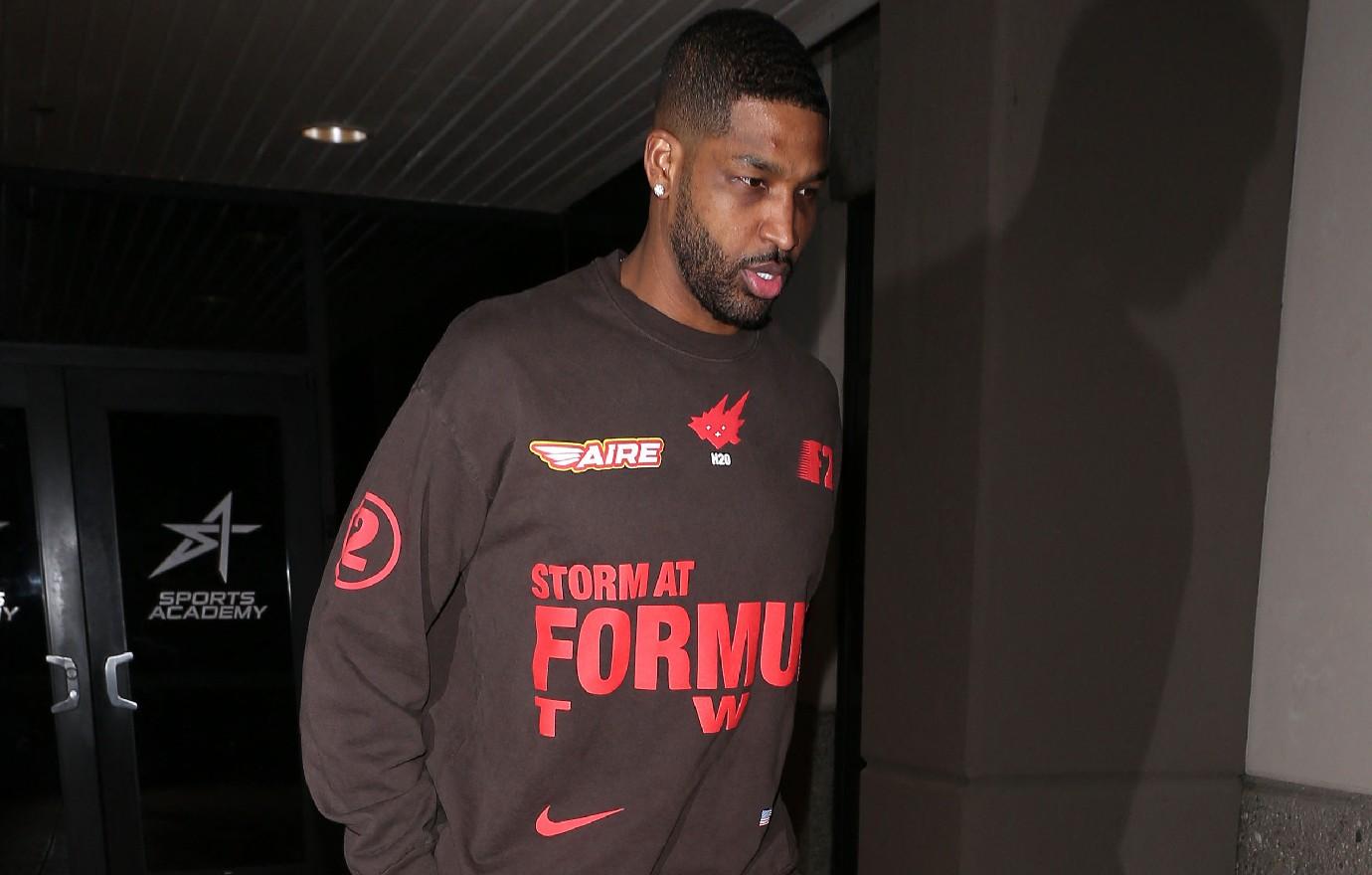 khloe kardashian still holding out tristan thompson cant get over