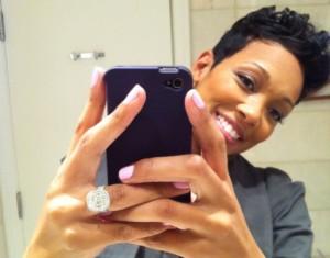 2010__10__Monica_Twitter_Oct18newsnea 300×235.jpg