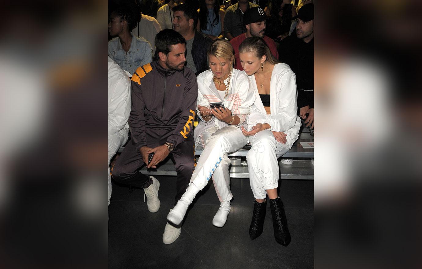 Sofia richie scott disick=relationship