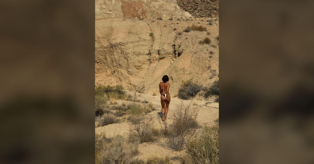 Image of Halle Berry exposed her butt in a tiny thong.