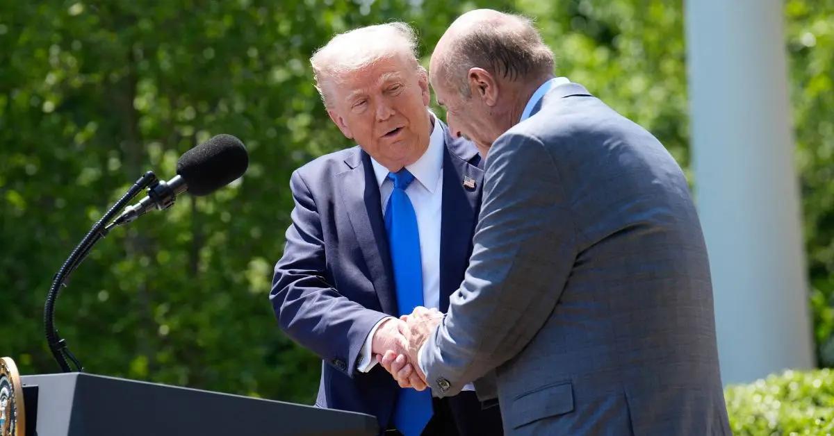 Image of Dr. Phil has been supportive of ICE under Donald Trump's administration.