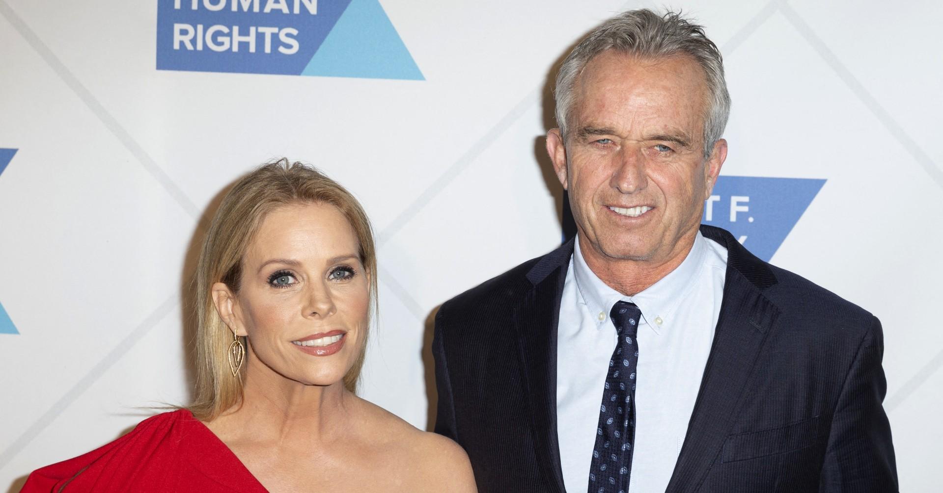 robert f kennedy jr alleged mistress sent demure nude photos