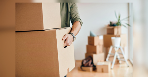 a simple checklist for staying organized after moving to texas