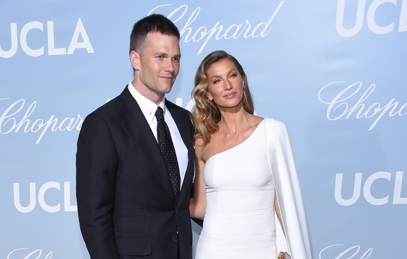 gisele bundchen shakes hips dances