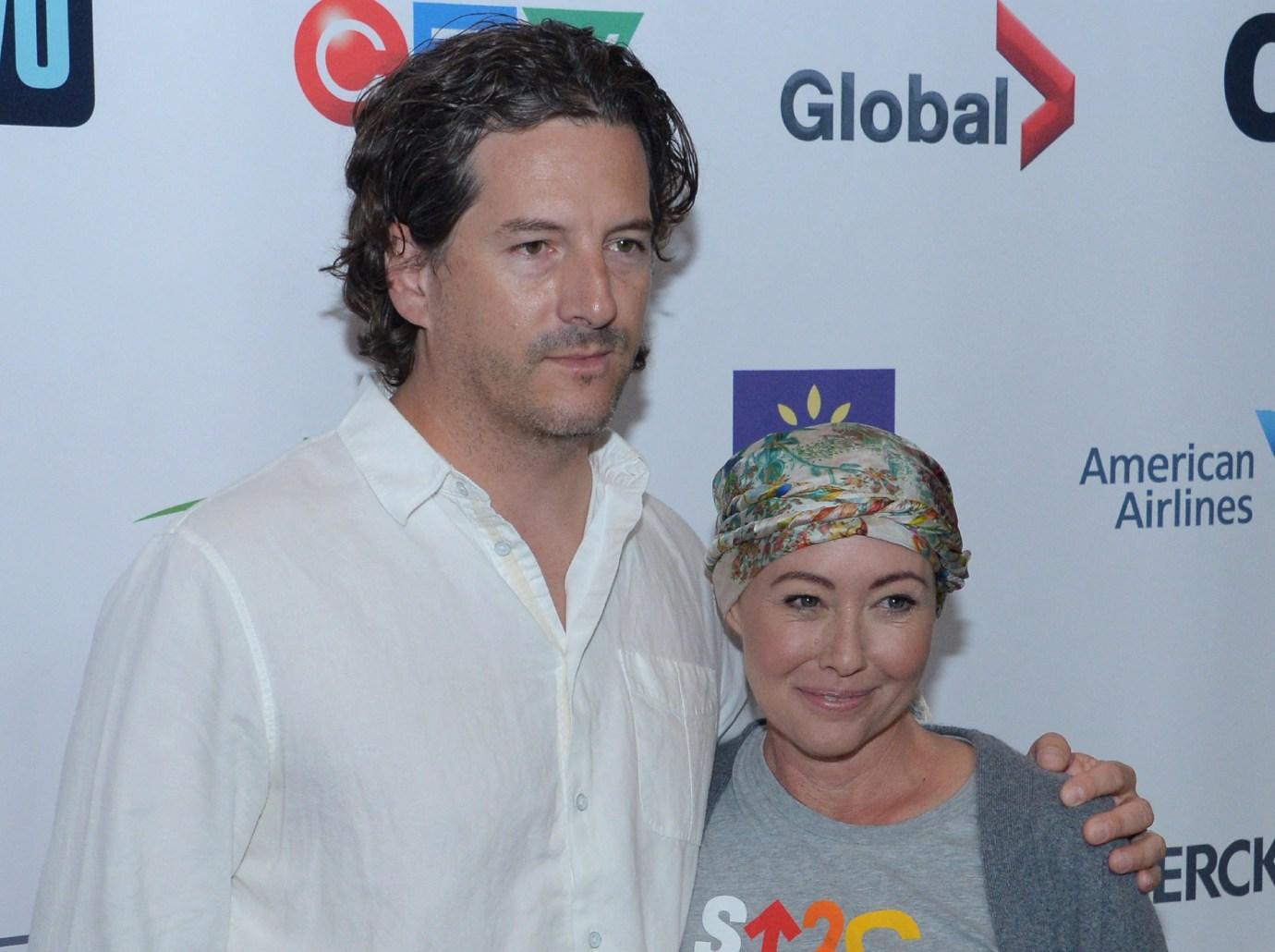 shannen doherty confronted woman husband  year affair embarrassing