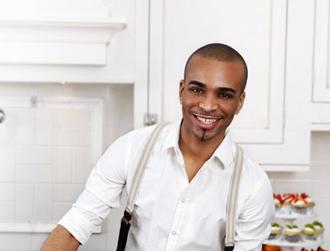 Travis london oct21newsbt.jpg