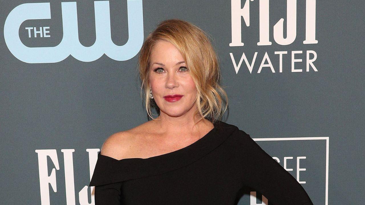 pic of Christina Applegate.