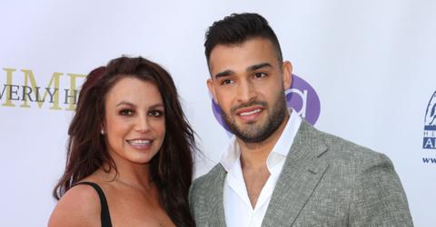 sam asghari allegedly leaves restaurant britney spears manic