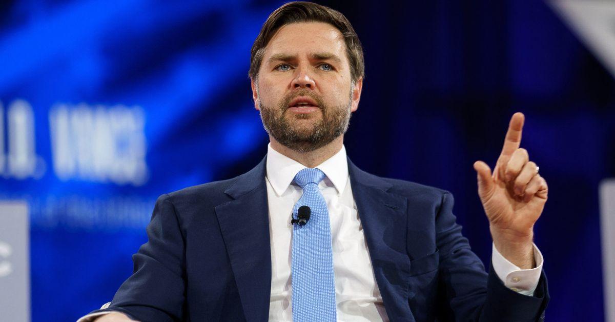 jd vance losing it vp mocked struggling find way off stage
