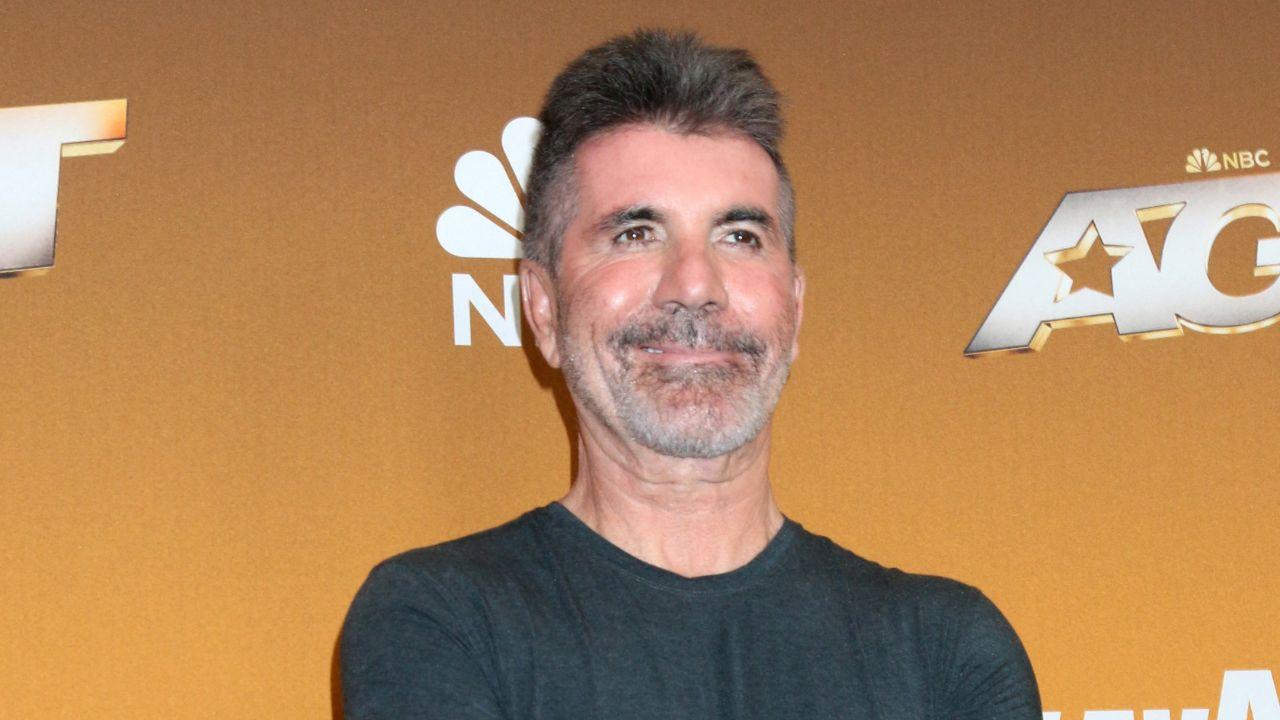 image of Simon Cowell suffered another electric-bike accident in 2022.