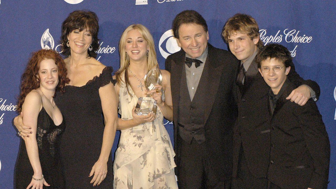 image of Jason Ritter said the cast's shared grief created a lifelong bond, explaining that many of them felt like they had all lost the same father.