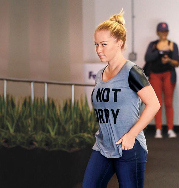 Family Feud! Kendra Wilkinson's Drama With Her Mother Continues After a