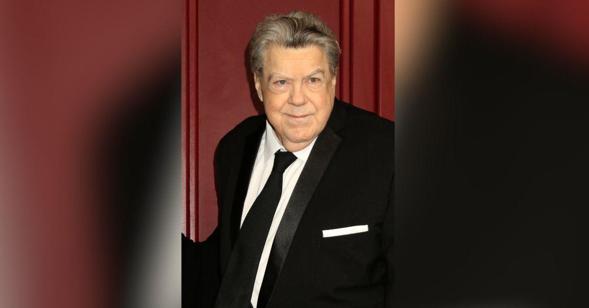Photo of George Wendt. 
