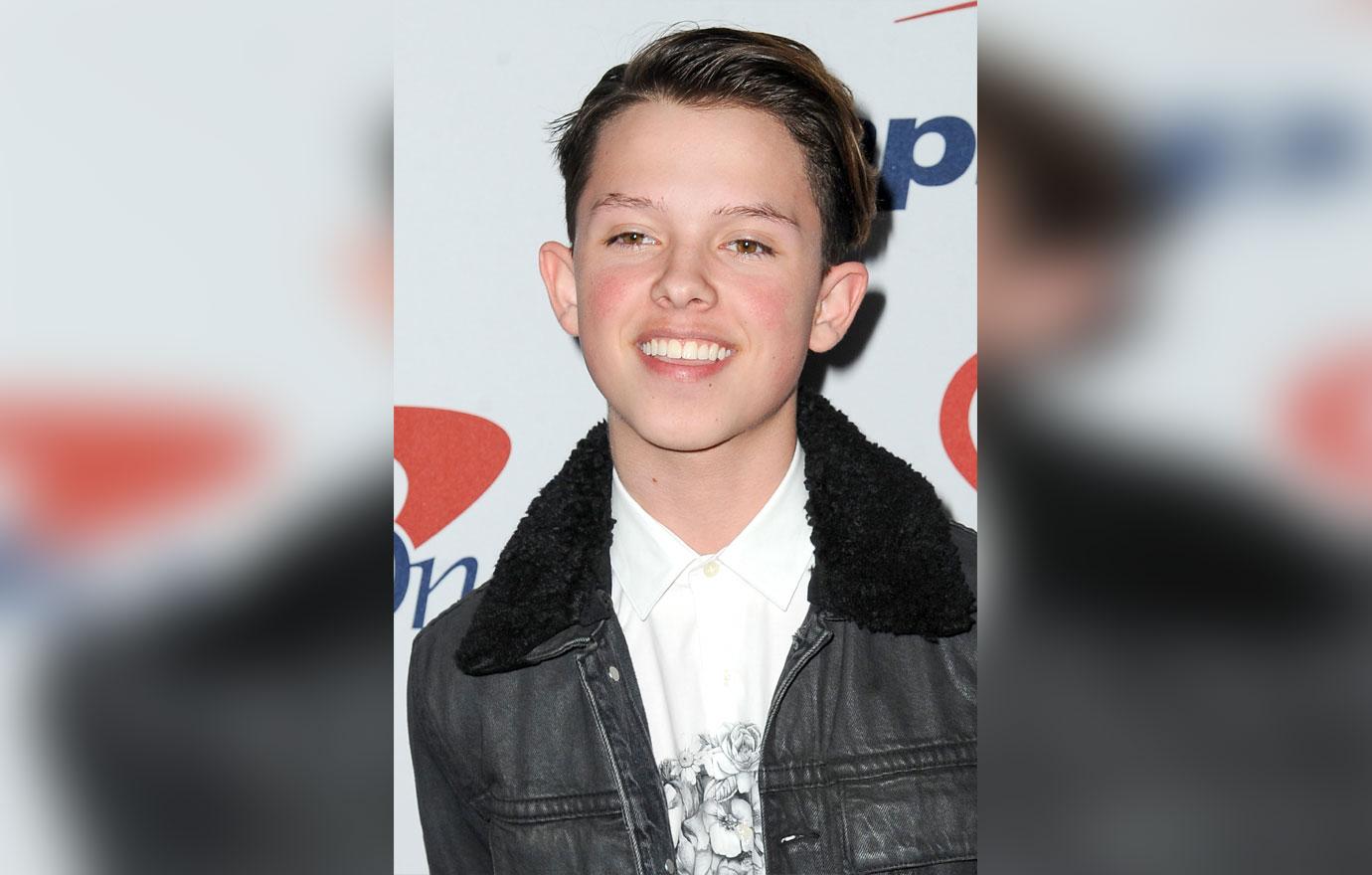 Millie bobby brown confirms split from boyfriend 4