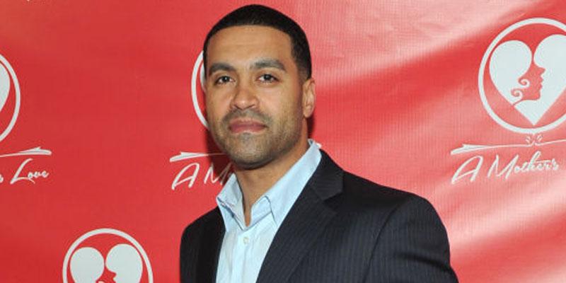 Apollo Nida Poses On Red Carpet