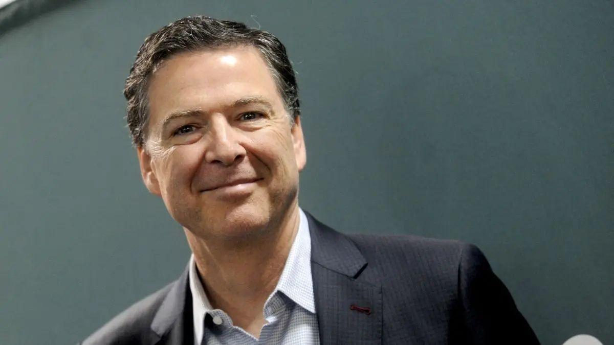 Photo of James Comey previously apologized and deleted his post.