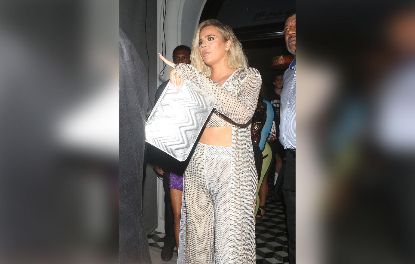 Khloé Kardashian is spotted leaving Craig&#8217;s Restaurant after celebrating Kylie Jenner&#8217;s 21st birthday party