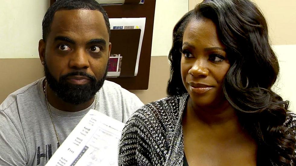 Kandi burruss pregnancy isseus during check up