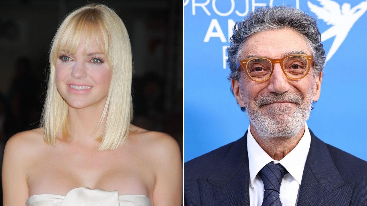 Anna Farris, Chuck Lorre