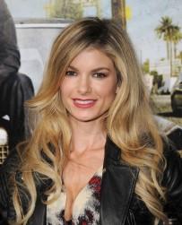 2011__04__Marissa_Miller_April12newsnea 203×300.jpg