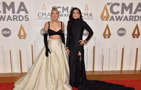 cma awards red carpet photos