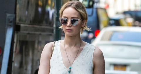 Jennifer lawrence strip tease video club h