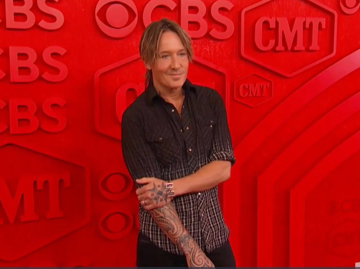 keith urban cmt music awards without wife nicole kidman