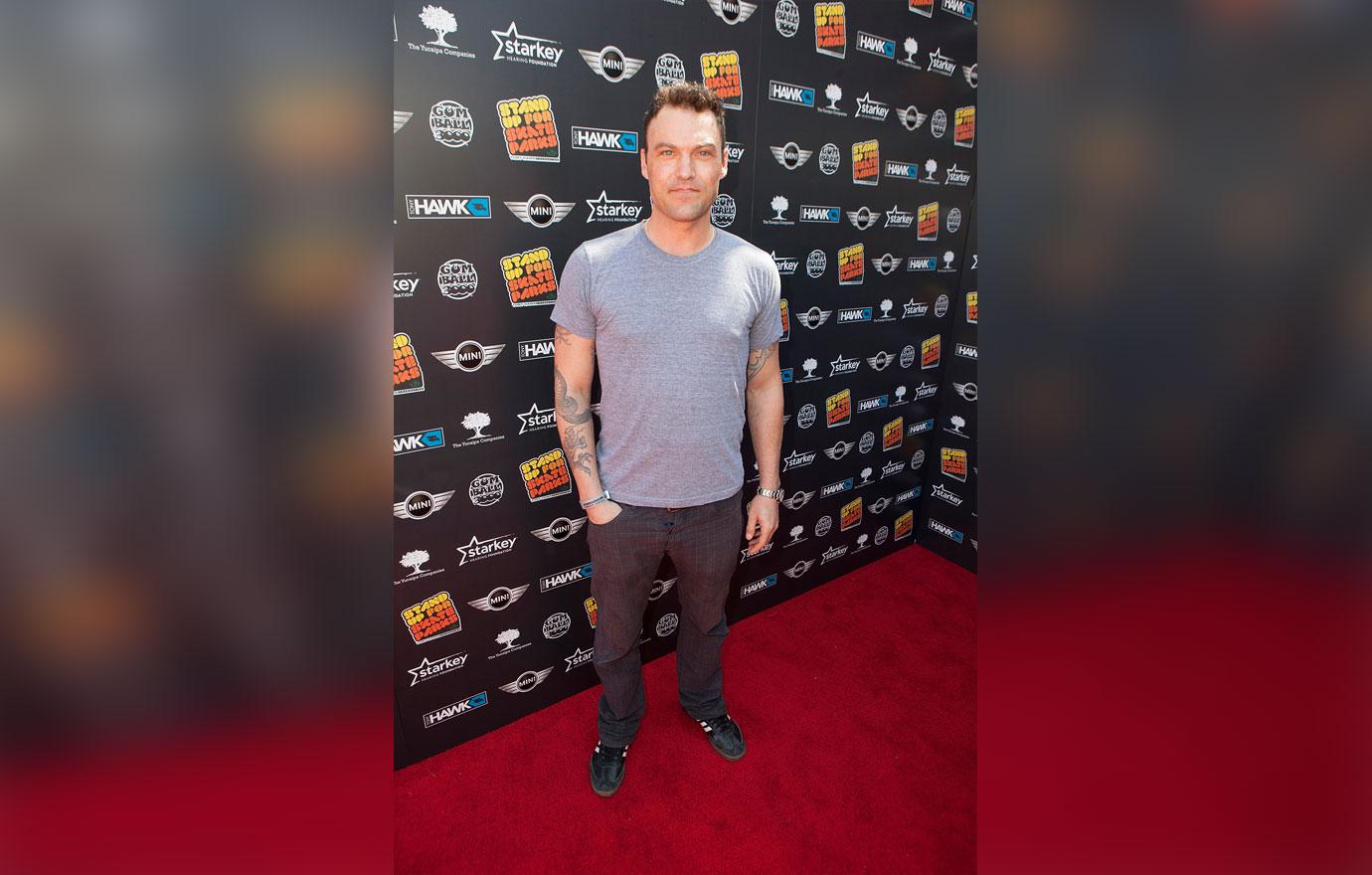 11th Annual Tony Hawk&#8217;s Stand Up For Skateparks Benefit &#8211; Arrivals