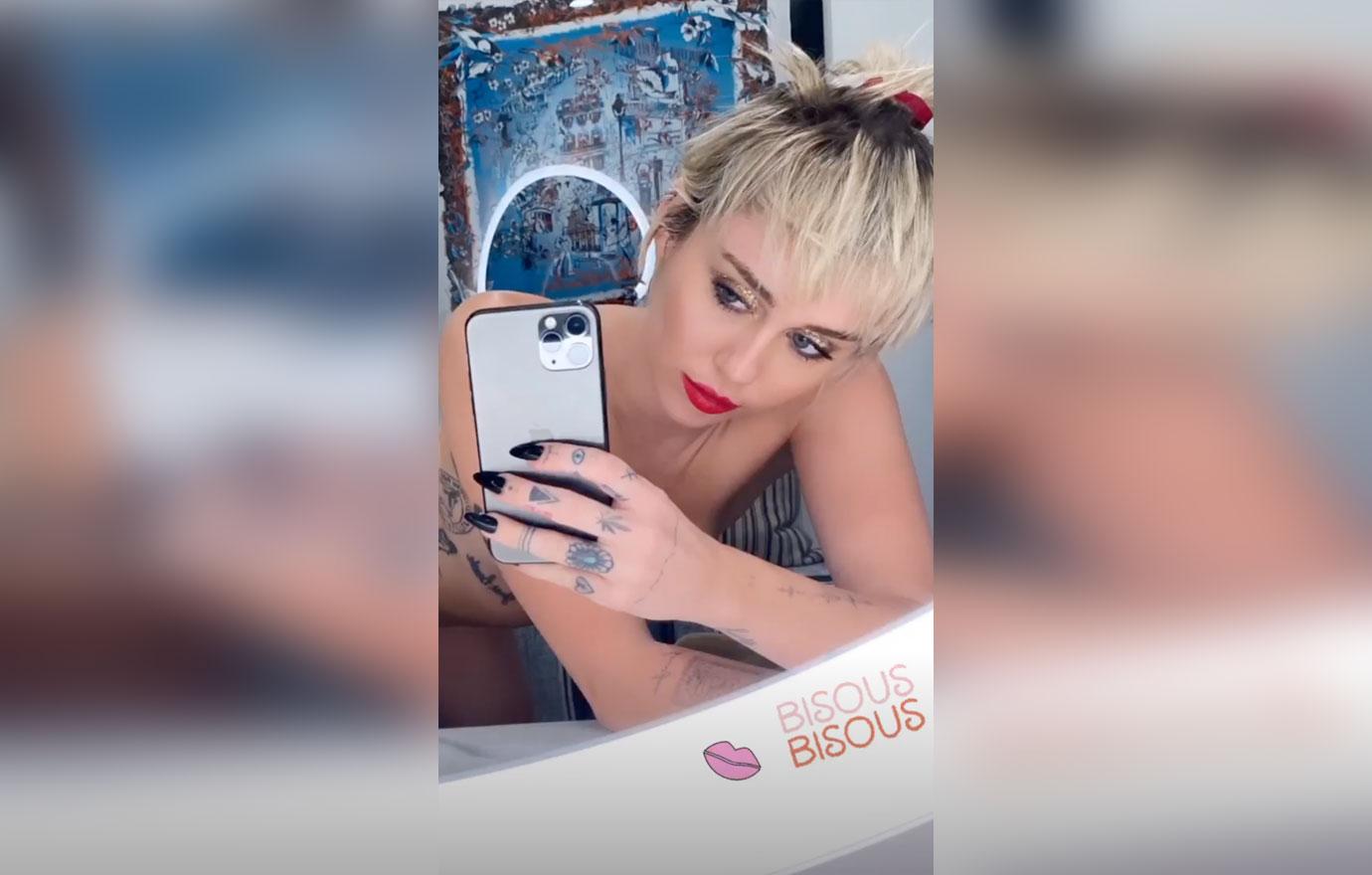 Miley Cyrus Naked