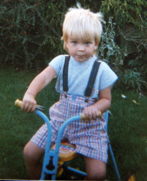 Robert pattinson childhood photos 04