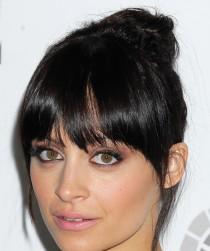 2010__09__okmagazine horoscopes nicolerichie 210×300.jpg