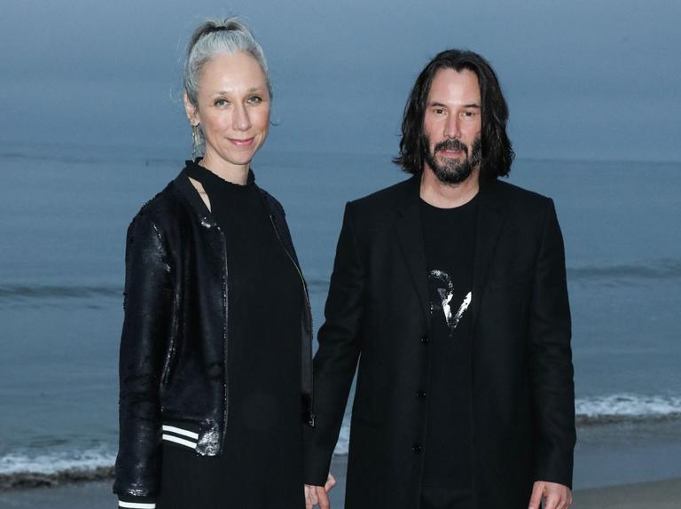 Keanu Reeves & Girlfriend Alexandra Grant Are 'Homebodies' Insider