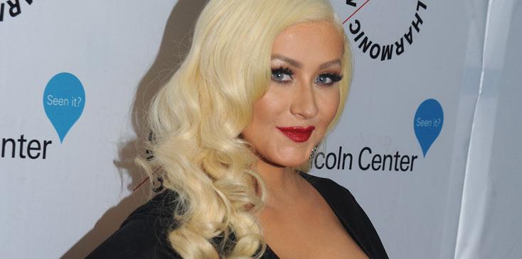 Christina aguilera blasts blake shelton the voice