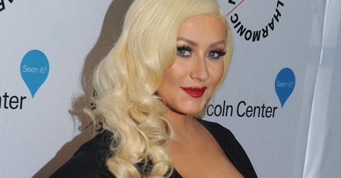 Christina aguilera blasts blake shelton the voice