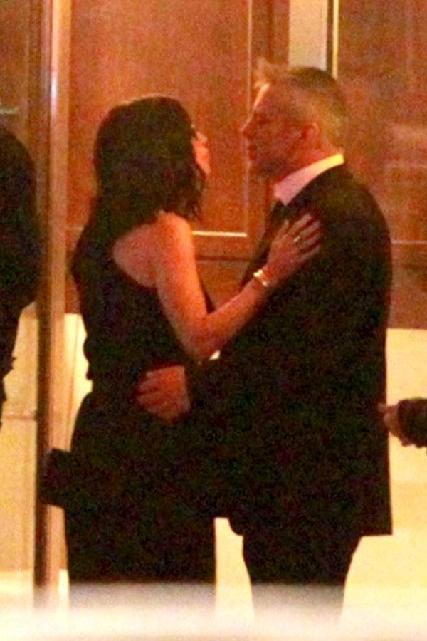 courteney cox matt leblanc kissing