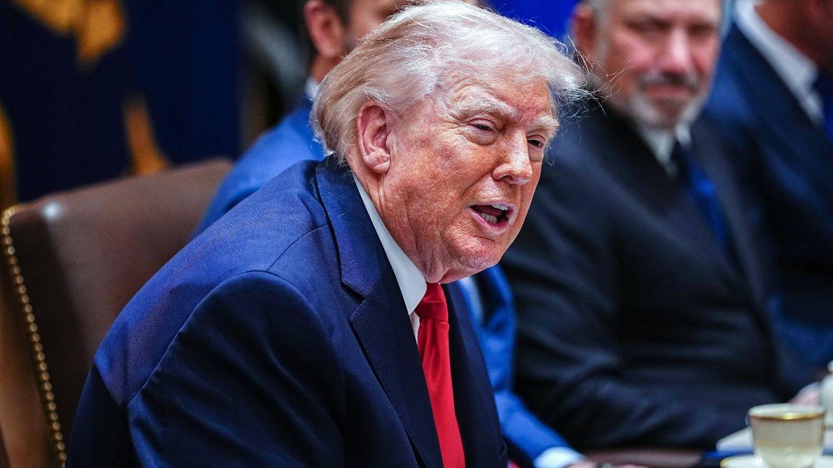 image of Donald Trump held a Cabinet meeting without taking questions from reporters.