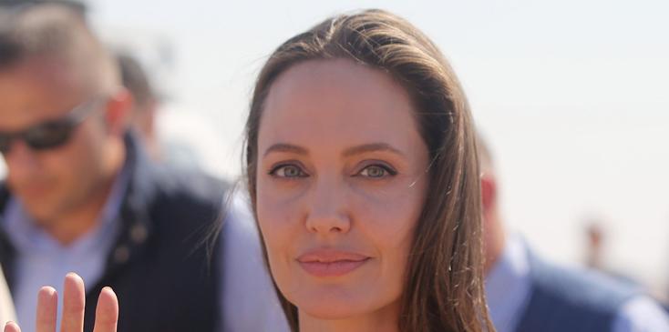 Angelina Jolie Divorce Crisis — Down To 77 Lbs!