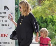 2009__09__fp_3660868_klum_heidihoriz1 225×183.jpg